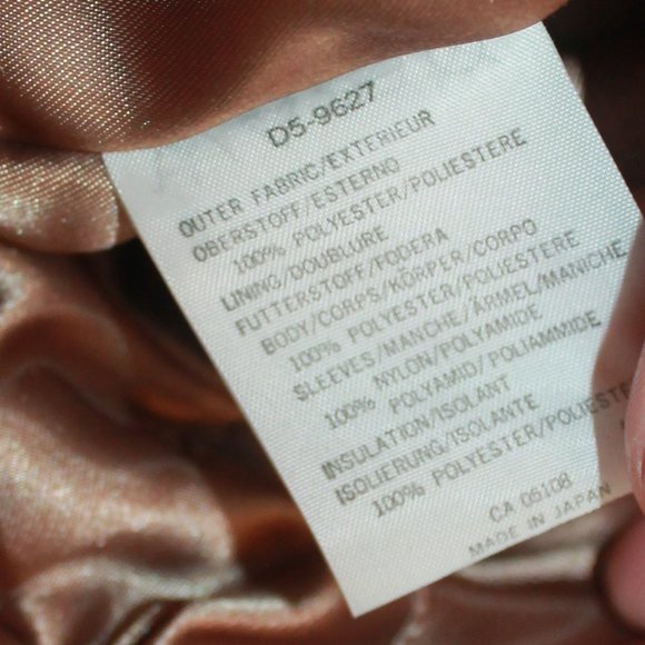 Descente Women's Fuchsia Ski Jacket - Picture 7 of 8